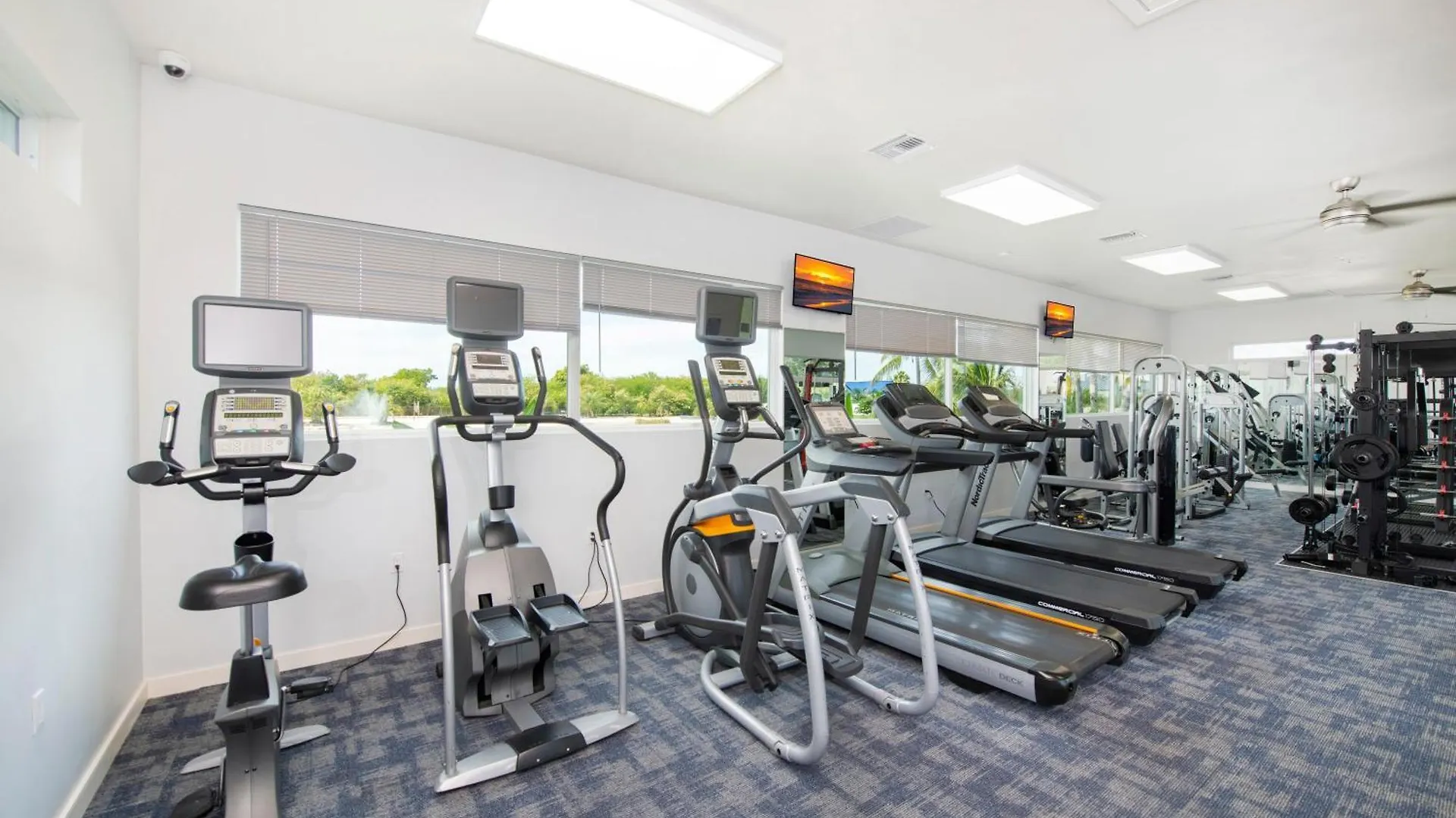 بيت للعطل Summertime Suites #53 West Bay جزر كايمان