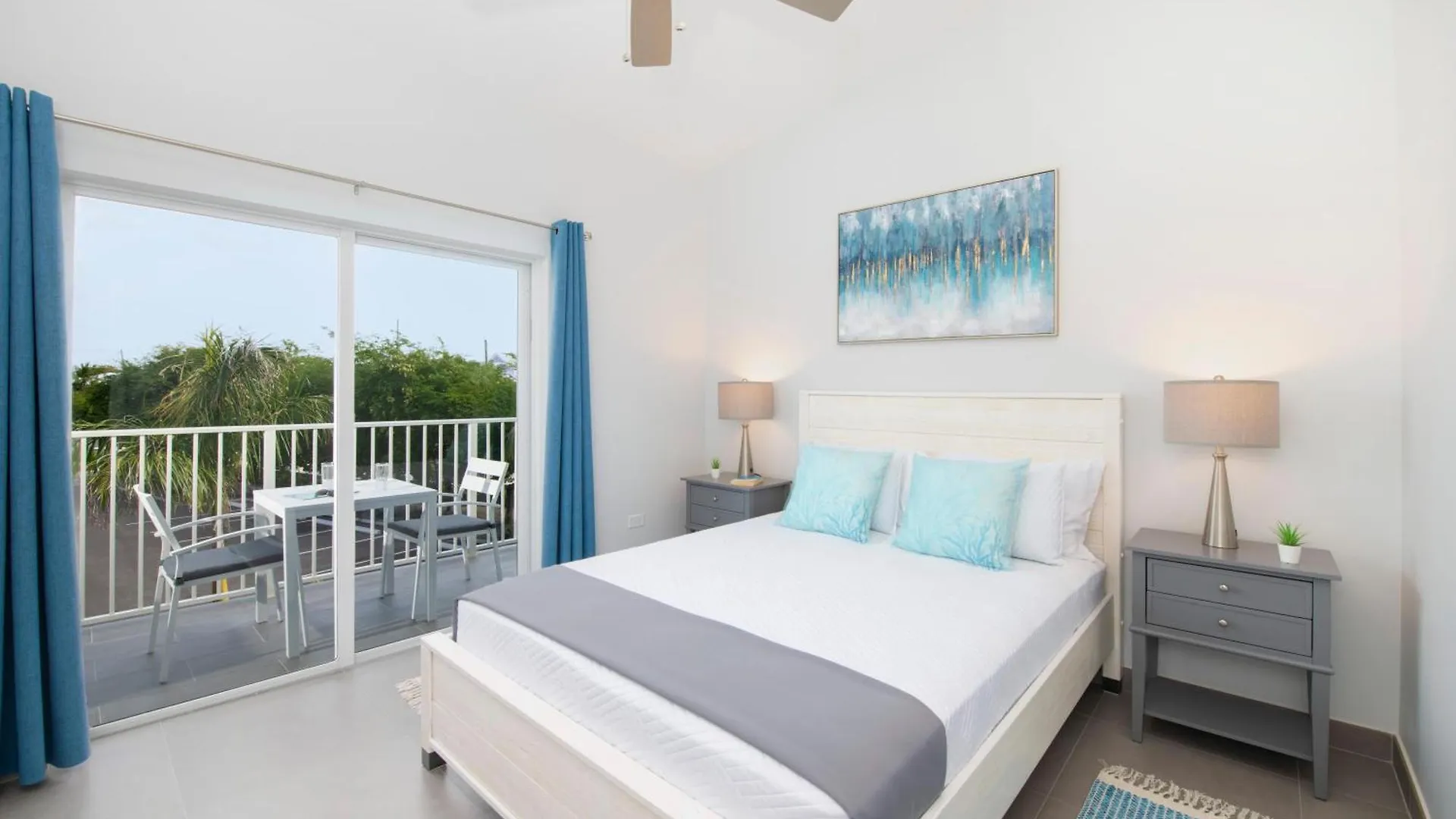 بيت للعطل Summertime Suites #53 West Bay